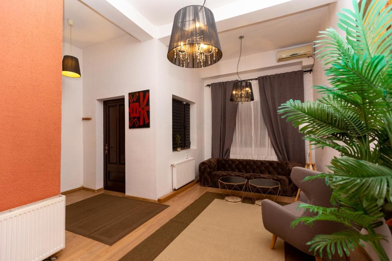 Conta Apartments Craiova Exteriör bild